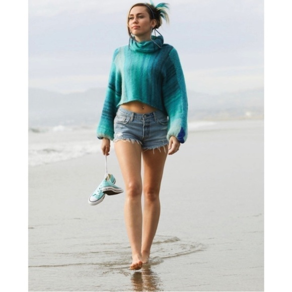 FREE PEOPLE Cloud Kicker Alpaca Cropped Cowl Neck Sweater, Size XS/S - Picture 1 of 12